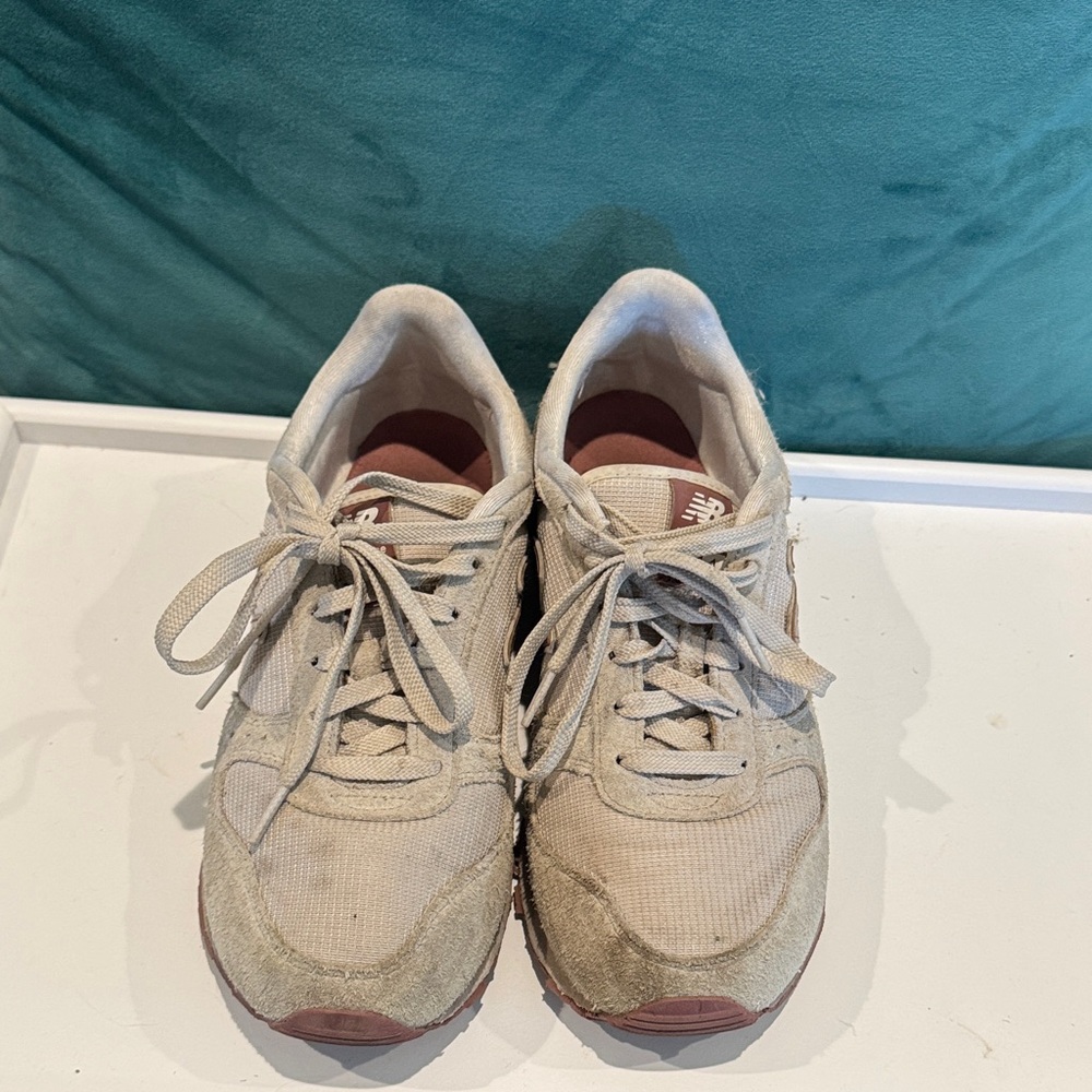 New Balance Women's Beige and Pink Sneakers